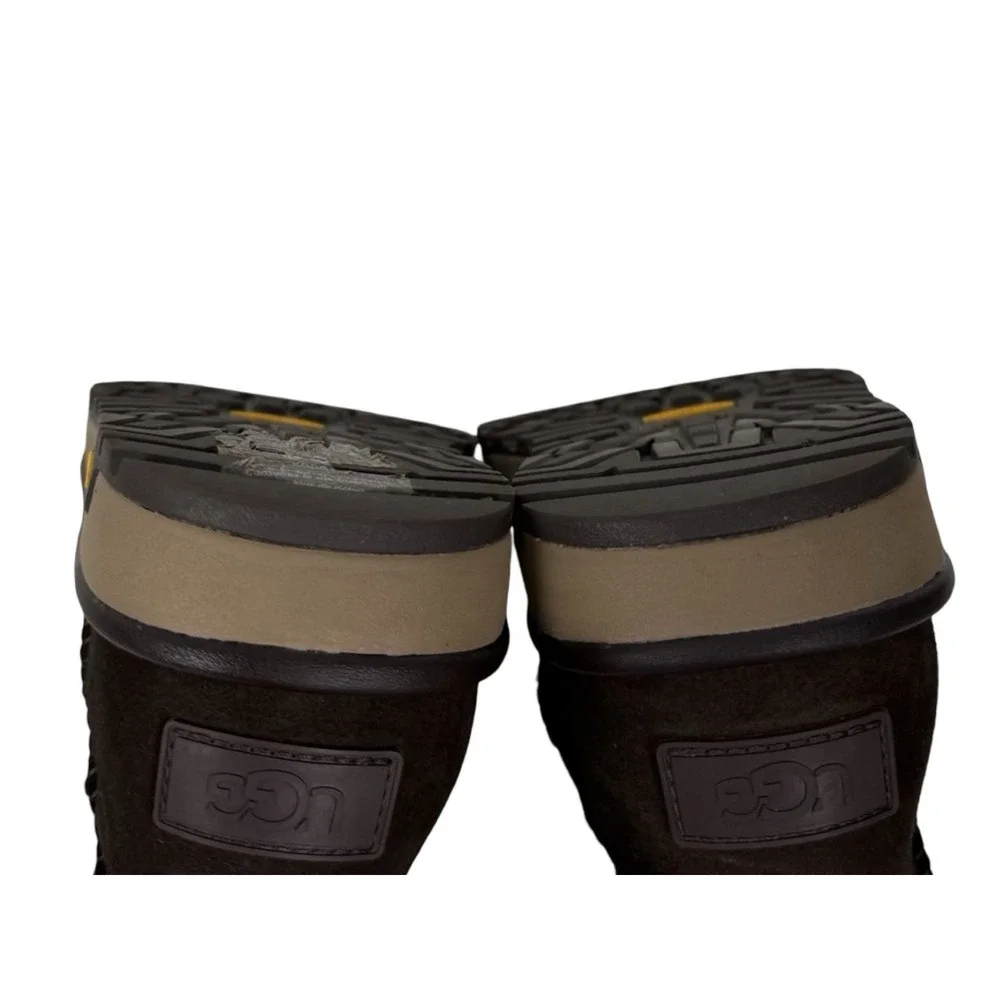 Ugg Classic Mini GTX Brown Men Size 9 M Gore Tex Waterproof Casual Vibram